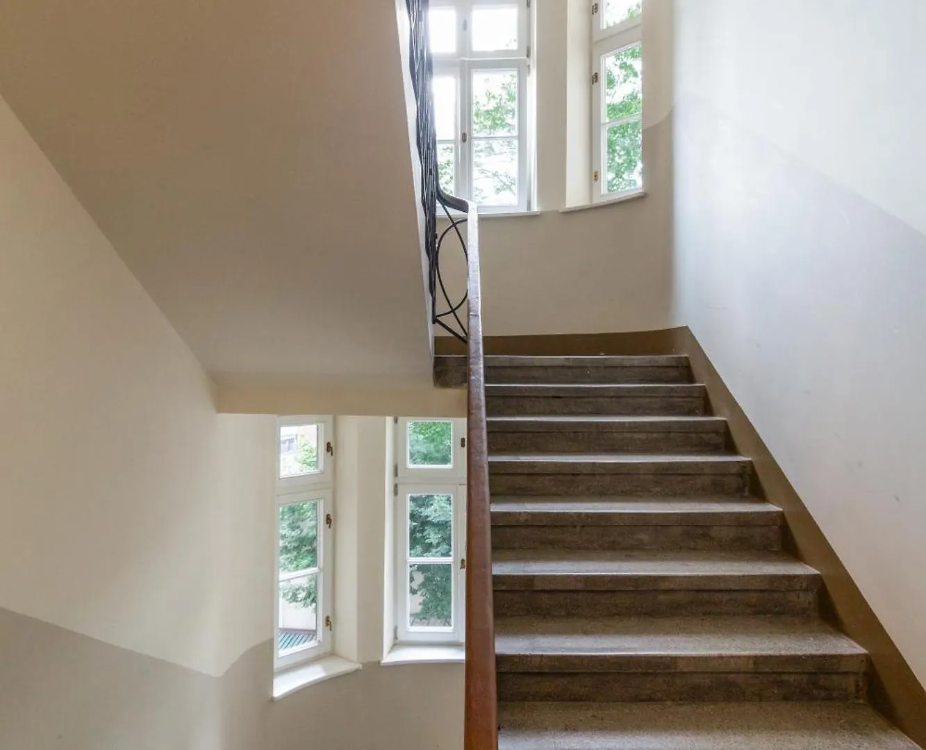 Apartment Vintage Charm,3 Bedrooms,Old Town Krakow