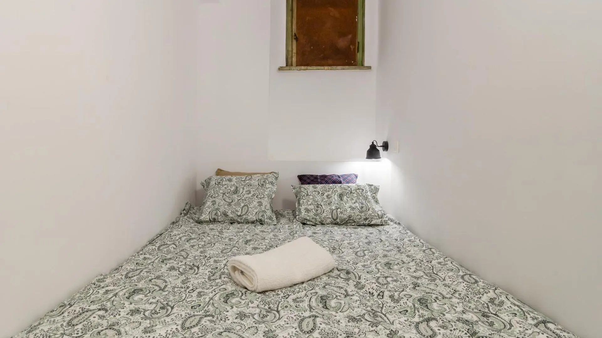 Vintage Charm,3 Bedrooms,Old Town Krakow Apartment