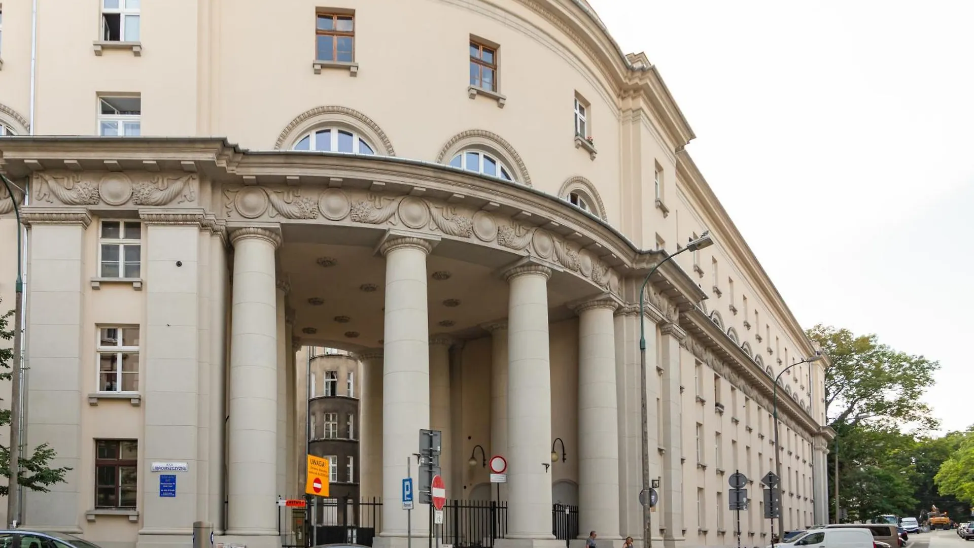 Vintage Charm,3 Bedrooms,Old Town Krakow Poland